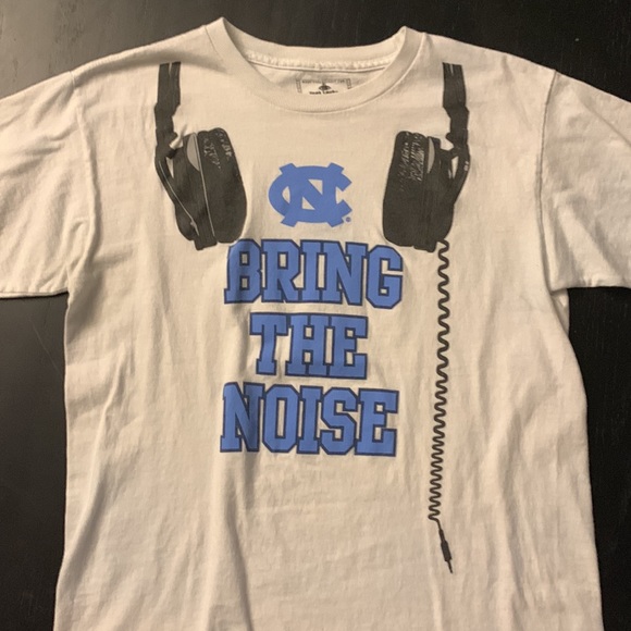 Footlocker UNC t shirt size s - Picture 3 of 4